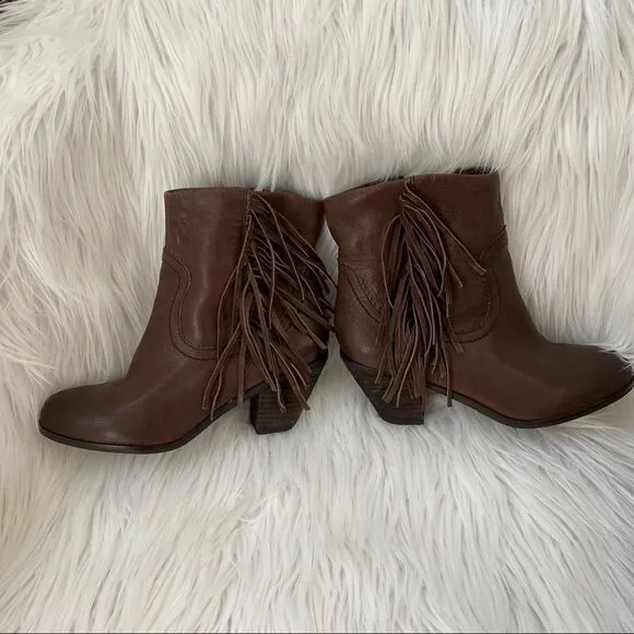 NWOB! Sam Edelman Louie brown fringe booties 6.5