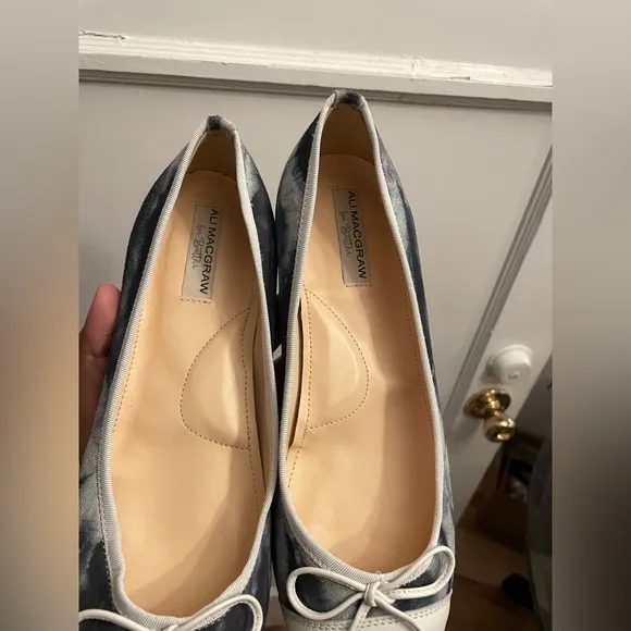 NWOT ALI MACGRAW For Butter vegan leather‎ flats FIONA BALLET FLAT