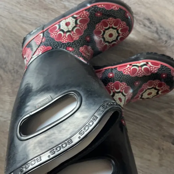 NWOT Bogs for Kids Rain-boots Size 10