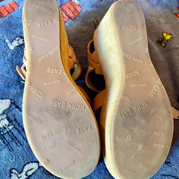 NWOT Kork-Ease Ava Classic - Size 7 - Natural Vechettta Leather Wedge Sandals