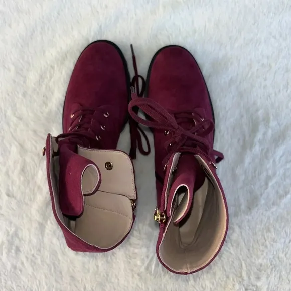 NWOT Stuart Weitzman Norrie Suede Lace Up Combat Boots US 5.5D Red Maroon Moto