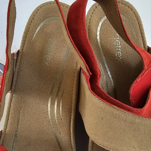 NWT Aetrex Poppy Red Ashley Women's Arch Support Wedge Sandals Shoes size 8-8.5