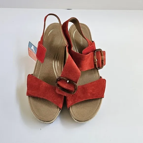 NWT Aetrex Poppy Red Ashley Women's Arch Support Wedge Sandals Shoes size 8-8.5