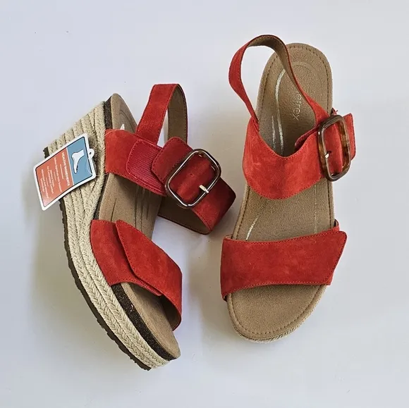 NWT Aetrex Poppy Red Ashley Women's Arch Support Wedge Sandals Shoes size 8-8.5