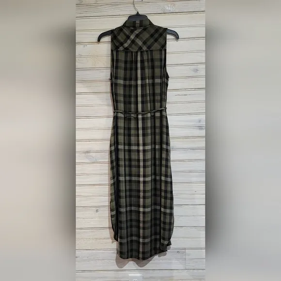 NWT Bella Dahl Sleeveless Button Down Midi Dress