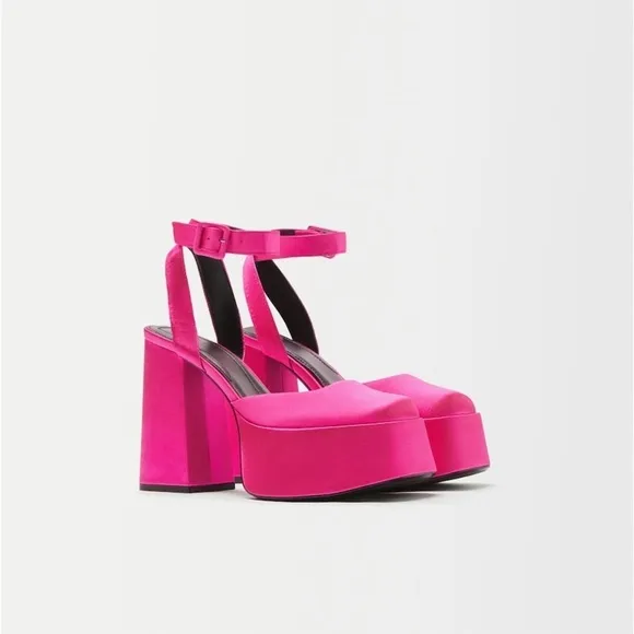 NWT BERSHKA High-heel XL platform sandals sz 8