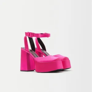 NWT BERSHKA High-heel XL platform sandals sz 8