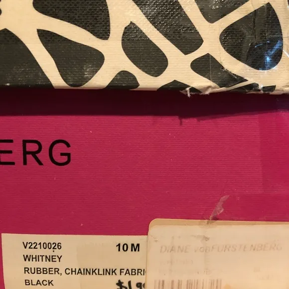 NWT Diane von Furstenberg “Whitney” Rain Boats