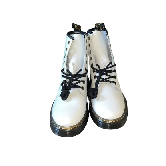 NWT Doc MARTENS- ZAVALA ALL WHITE CANVAS TALL COMBAT BOOTS SIZE 8
