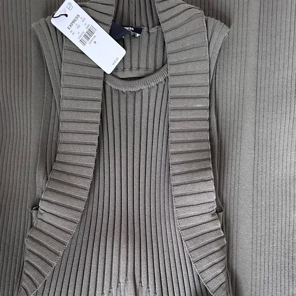 NWT Express Body Contour Ribbed Crew Neck Open Back Midi Sweater Dress
