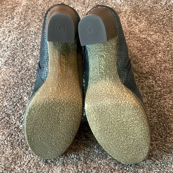 NWT Gabor Ankle Boots- Gorgeous Slate Gray Snake Leather &amp; Suede Price Now FIRM