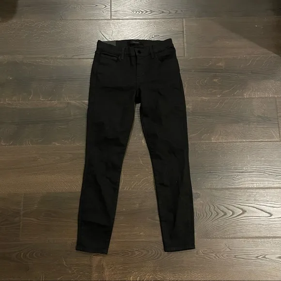 NWT J Brand Alana High-Rise Crop Skinny Jeans