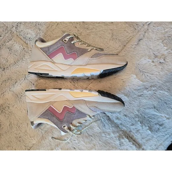 NWT Karhu ARIA 95 Sneakers - Size 7.5