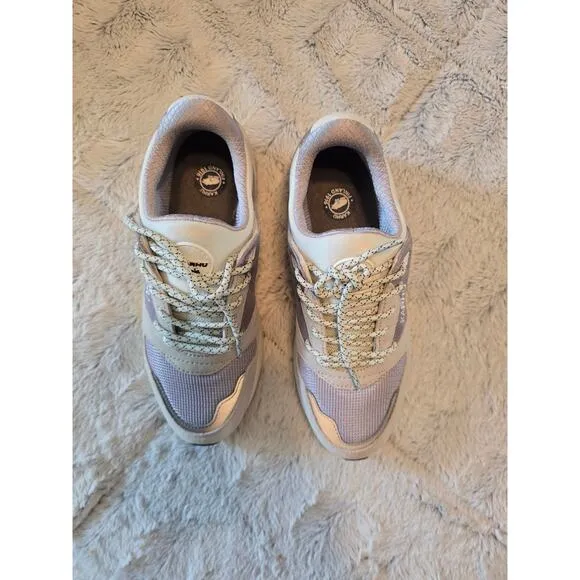 NWT Karhu ARIA 95 Sneakers - Size 7.5