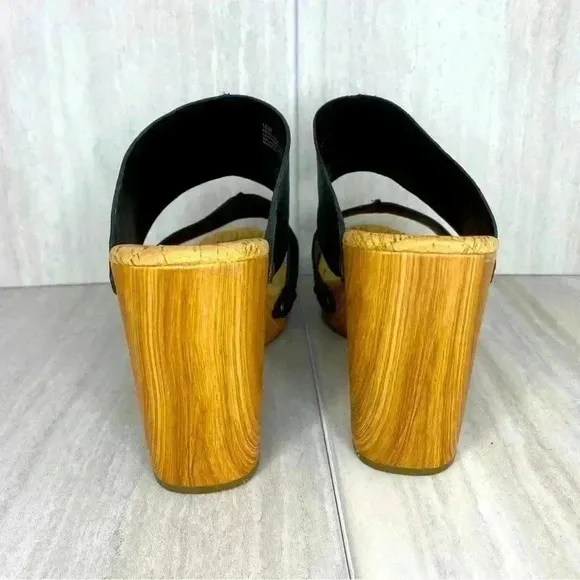 NWT Kork-Ease Darra Black Leather Sandals Women’s Size 10