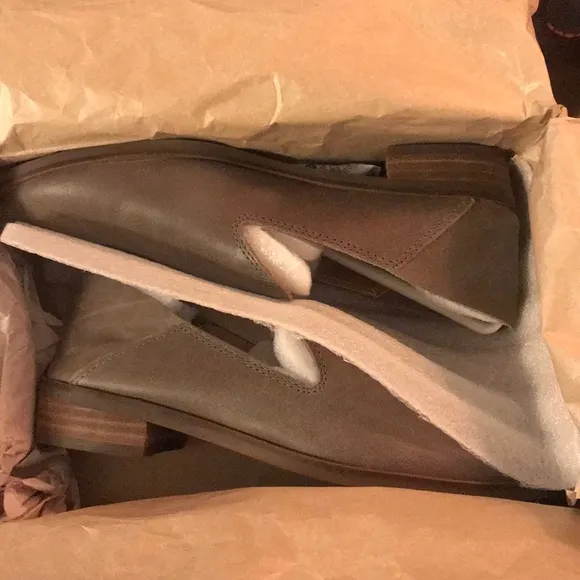 NWT Lucky Brand Leather Cahill Loafers