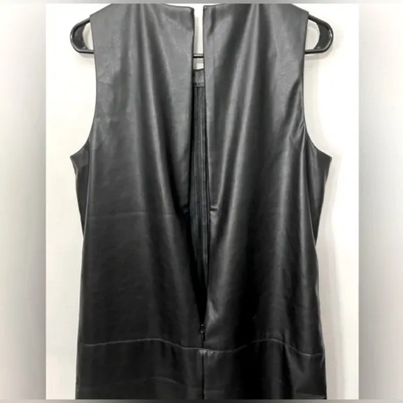 NWT New York &amp; Company Gabrielle Union Black Vegan Leather Shift Dress Med 6/8