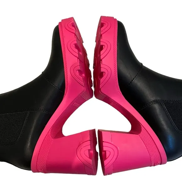 NWT, Sorel Brex Heel Chelsea Boots, Cactus Pink  Sz 5.5