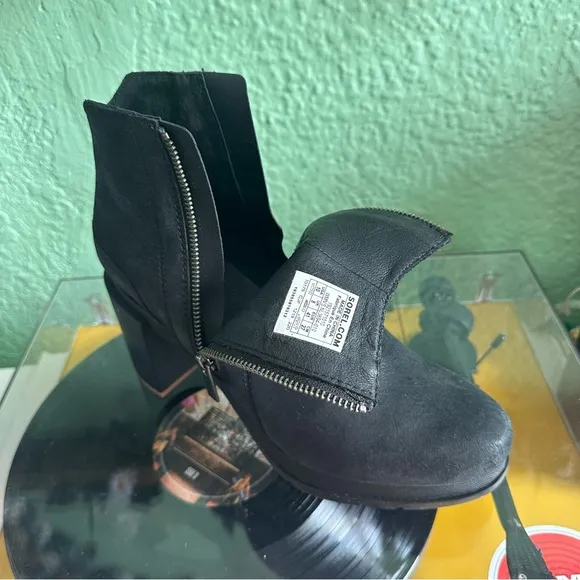 NWT Sorel Waterproof Blake Bootie in Black sz 10