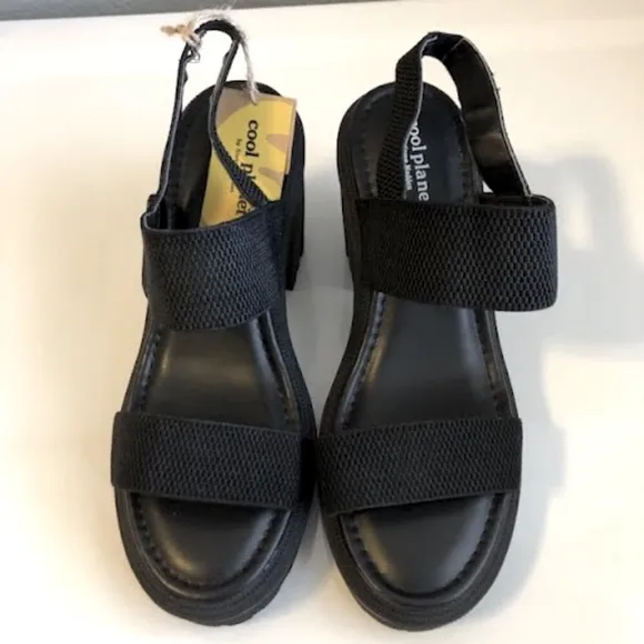 NWT STEVE MADDEN COOL PLANET Stem Black Vegan Fab Platform Block Heel Sandals 10