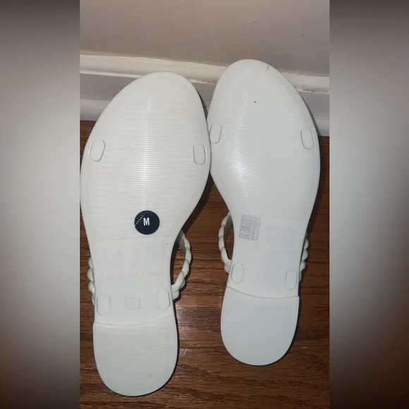 NWT Stuart Weitzman White Jelly Braida Sawyer Sandals Size 6