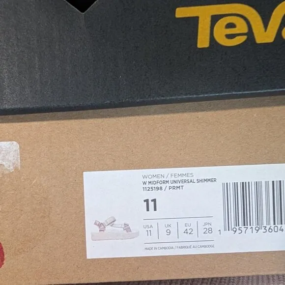 NWT Teva | Midform Universal Shimmer Sandals