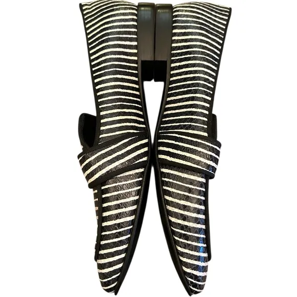NWT Tory Burch Evette Dark Navy &amp; White Striped Snakeskin Loafers Size 11