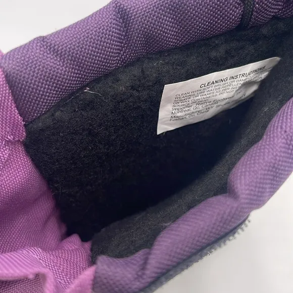 NWT Tundra Kids Thermal Snow Boots – Black/Purple Size 8