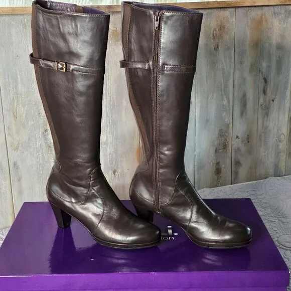 NWT VANELi  Larinda Tmoro Nappa Knee-High Boots Size 9N Dark Chocolate Brown