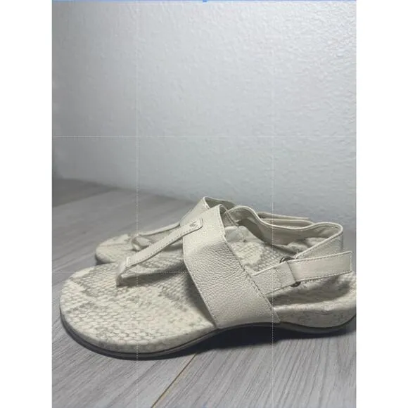 NWT Vionic Sandals Thong Minimalist Summer Casual Snake Tala Flat Sole Cream 6W