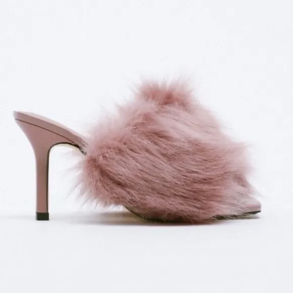 NWT Zara Mauve Faux Fur Square Toe Heeled Sandals 7.5 (38)