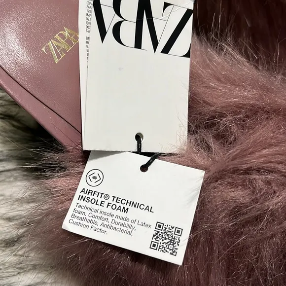 NWT Zara Mauve Faux Fur Square Toe Heeled Sandals 7.5 (38)