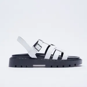 NWT. Zara White/Black Leather Treaded Sole Low Heel Fisherman Sandals. Size 9.