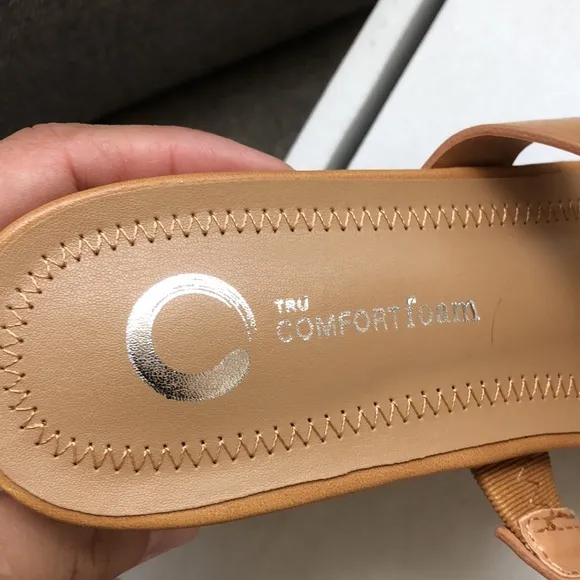 NWT/NIB! - JOURNEE COLLECTION from Macy’s - Tru Comfort Foam Heeled Sandals