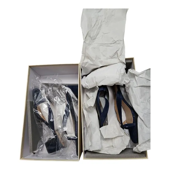 NYDJ Glam Block Heel Sandals In Kid Suede - Navy, NIB
