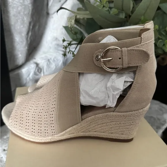 NYDJ | Women's Charisma Espadrille Wedge Sandals Sz 9.5