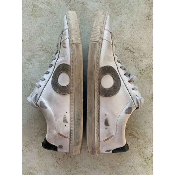 Oliver Cabell Mens White Distressed Leather Sneakers Side Circle Detail SZ 44 EU