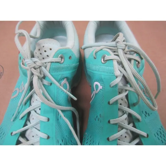 On Cloud Shoes Womens 7 Blue Cloudsurfer Lace Up Low Top Sneakers
