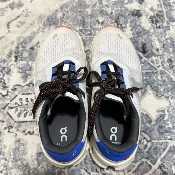 On Running Cloudmonster Sneakers Frost &amp; Cobalt