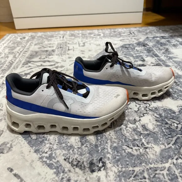 On Running Cloudmonster Sneakers Frost &amp; Cobalt