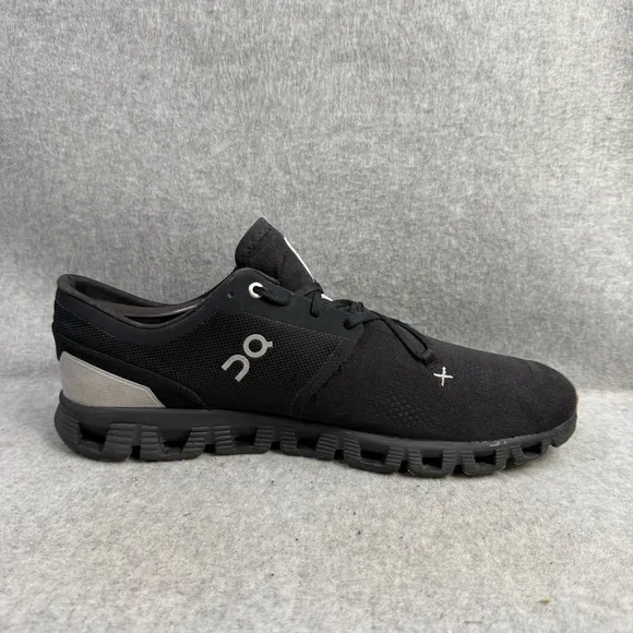 On Running Shoes Mens Size 12 Cloud X Black Low Top Comfort Athletic Sneakers