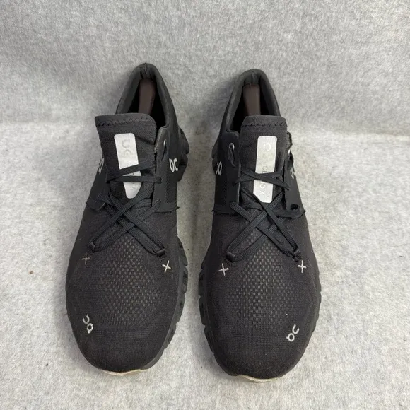 On Running Shoes Mens Size 12 Cloud X Black Low Top Comfort Athletic Sneakers