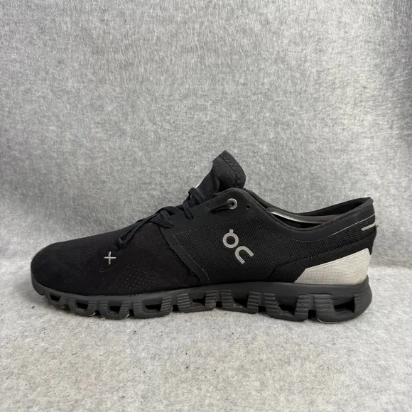 On Running Shoes Mens Size 12 Cloud X Black Low Top Comfort Athletic Sneakers