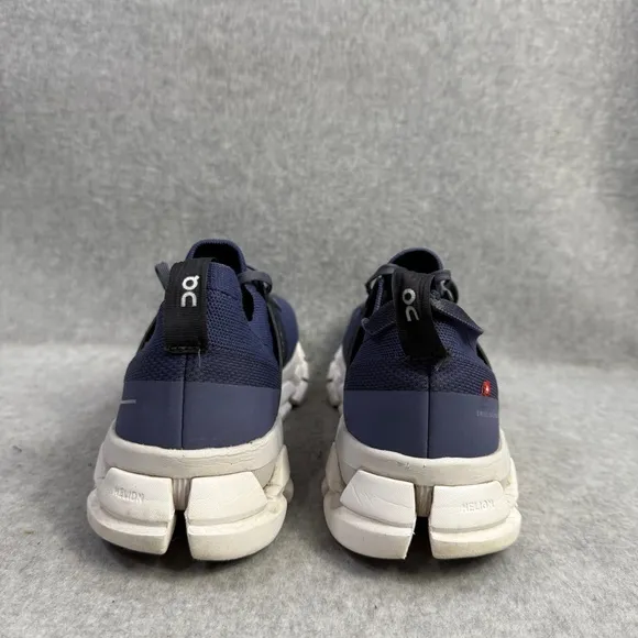 On Running Shoes Mens Size 9 Cloudswift Navy Blue &amp; White Athletic Sneakers