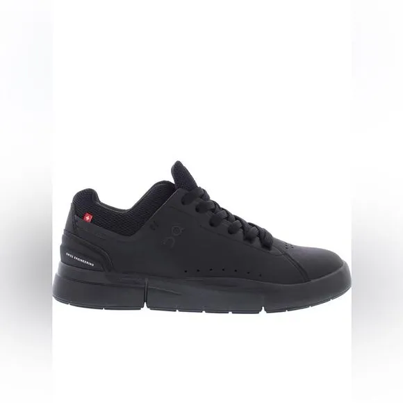 On Woman’s The Roger Advantage 2 Running  Black Sneakers Size 6