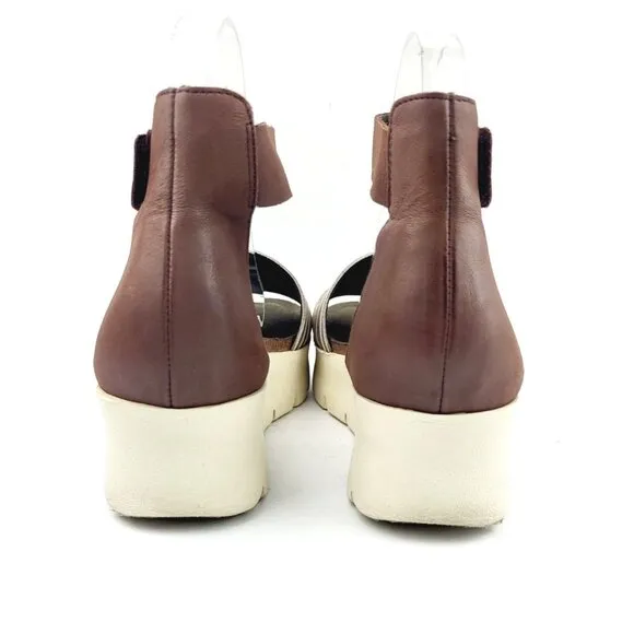 OTBT Montauk Sandals‎ - Size 8
