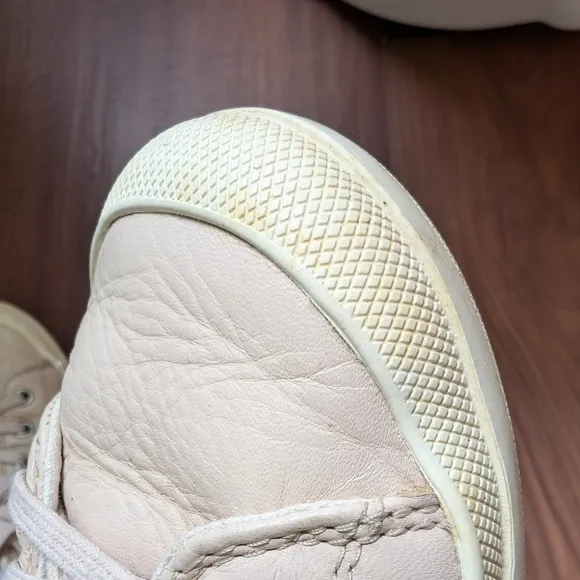 Palladium Pinky Beige Leather Low-Top Sneakers 7.5