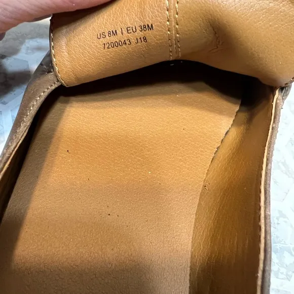 Patricia Nash Fia Leather Flat Loafers in Taupe with Buckle - Size 8