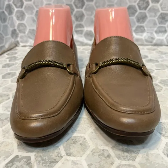 Patricia Nash Fia Leather Flat Loafers in Taupe with Buckle - Size 8