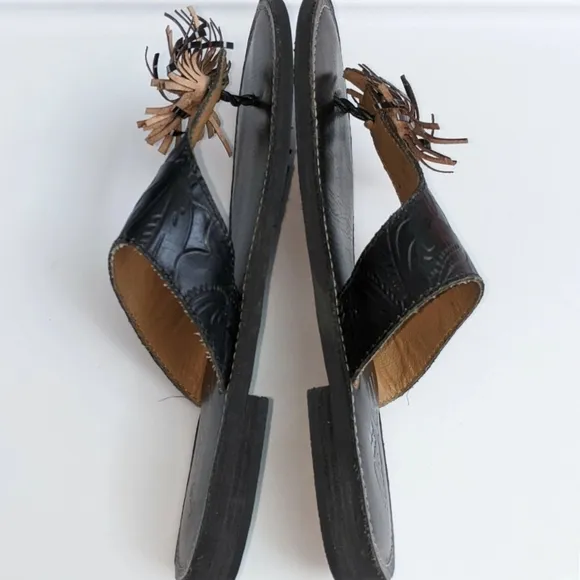 Patricia Nash Franca Tassel Leather Tooled Sandals